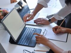 La IA empresarial entra en una etapa centrada en equipos híbridos y automatización avanzada