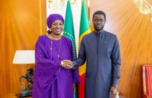 La crisis política en Senegal refuerza el interés por líderes con proyección internacional