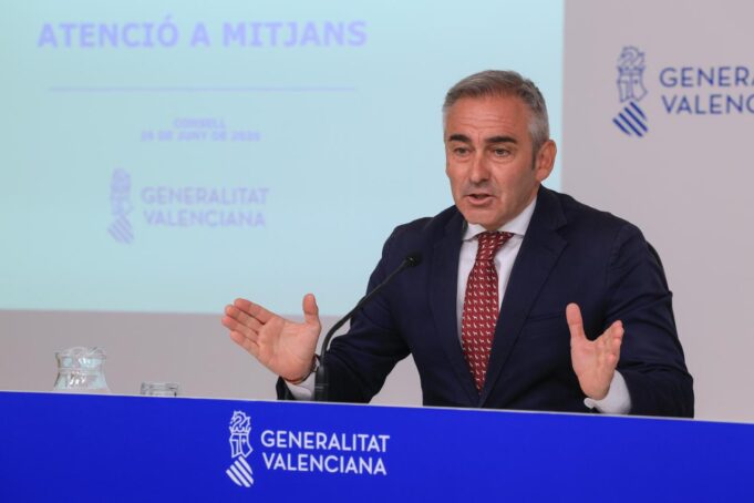 El Consell extiende los descuentos en el transporte público hasta finales de 2026