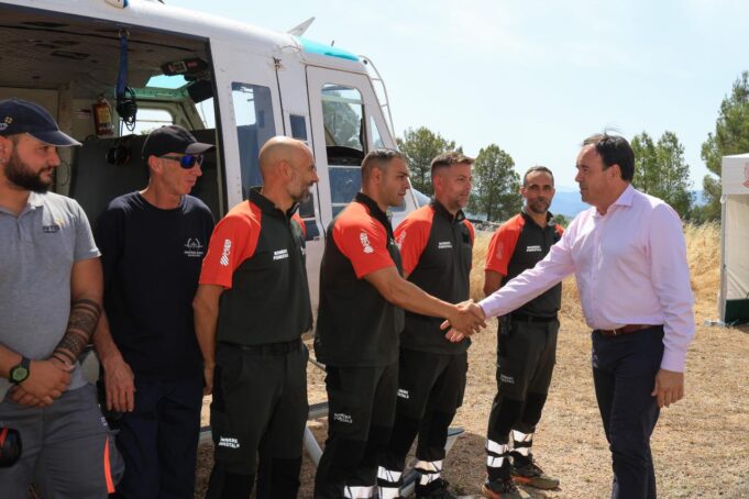 Juanfran Pérez Llorca destaca el mayor operativo de incendios forestales en la historia de la Comunitat Valenciana, con 4.400 profesionales implicados