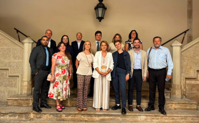 La_Comunitat_Valenciana_un_refugio_para_quienes_huyen_de_la_guerra_segun_Susana_Camarero.png