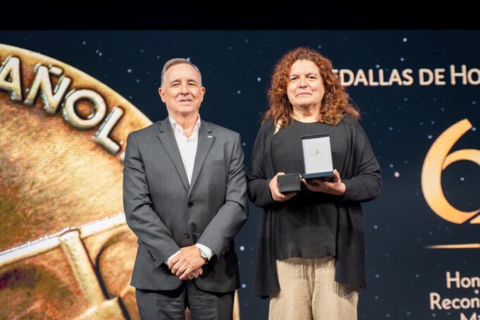 La Generalitat Valenciana es galardonada con la Medalla Especial de la Asociación Española de la Carretera por sus esfuerzos en la recuperación de infraestructuras