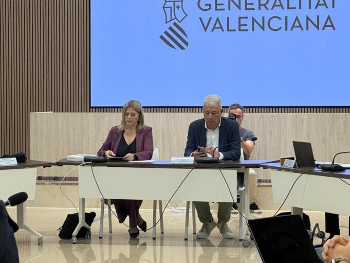 La consellera Carmen Ortí presenta un ambicioso plan de 3.338 millones para modernizar la educación pública en la Comunitat Valenciana
