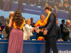 Marián Cano impulsa a graduados a liderar la transformación empresarial