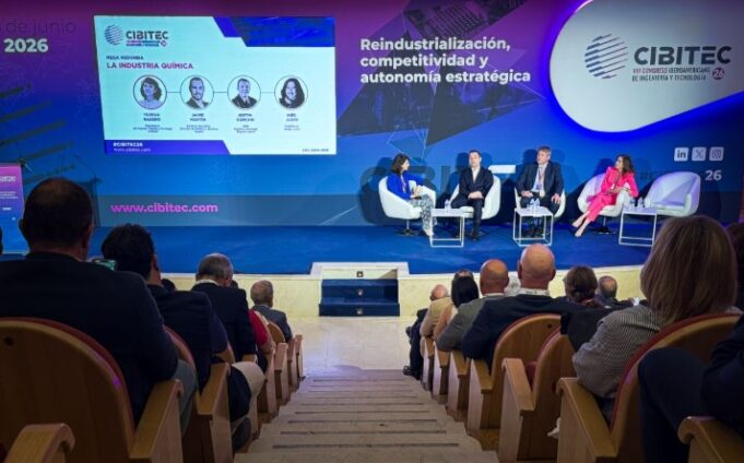 La industria reclama más impulso a la innovación y al talento para ganar competitividad