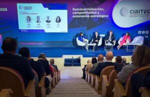 La transformación industrial centra el debate sobre el futuro económico de España