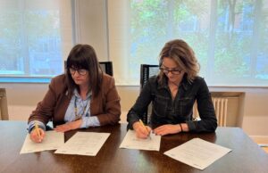 Alianza estratégica de Anis y Cesif para programas de formación en la industria farmacéutica
