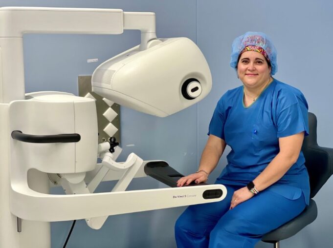 La mastectomía robótica llega al Hospital Universitario Rey Juan Carlos con ventajas para las pacientes