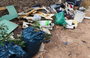 Otro vertido en la Casella vuelve a enfadar a Alzira