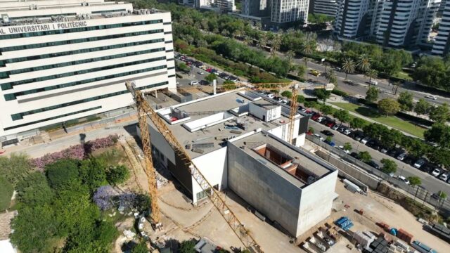 El_centro_de_protonterapia_en_la_Comunitat_Valenciana_avanza_hacia_su_finalizacion_tras_17_meses_de_obras.jpg