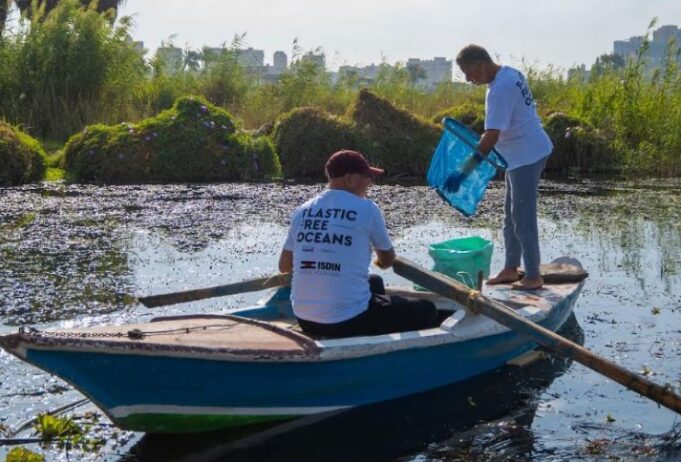 ISDIN amplía Love Your Planet con una intervención en el río Nilo
