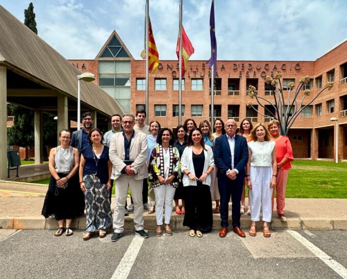 La Generalitat Valenciana Establece el Primer Consejo Interuniversitario de Salud Mental para Estudiantes Universitarios