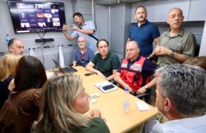 La Generalitat autoriza el regreso a casa de más de mil vecinos evacuados en la Vall d’Uixó por el incendio