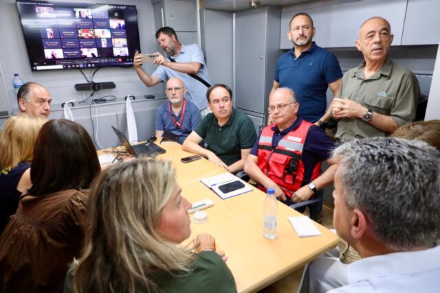 La_Generalitat_autoriza_el_regreso_a_casa_de_mas_de_mil_vecinos_evacuados_en_la_Vall_dUixo_por_el_incendio.jpg