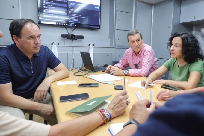 La Generalitat coordina el regreso de los desalojados en Vall d’Uixó tras el incendio