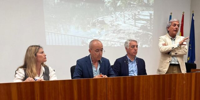 La_Generalitat_se_une_a_asociaciones_de_victimas_para_incorporar_formacion_ante_emergencias_en_nueva_ley.jpg