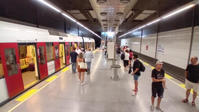 Metrovalencia_extiende_su_servicio_nocturno_el_proximo_domingo_para_la_celebracion_de_la_Gran_Fira_de_Juliol.jpg