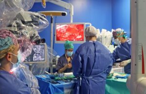 El Hospital General de València alcanza más de 50 craneotomías en pacientes despiertos con un enfoque multidisciplinar