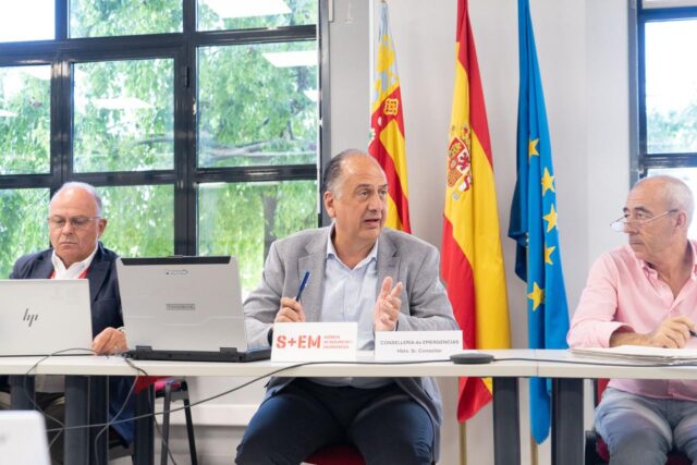 La_Generalitat_Valenciana_despliega_un_potente_dispositivo_de_seguridad_para_el_eclipse_solar.jpg