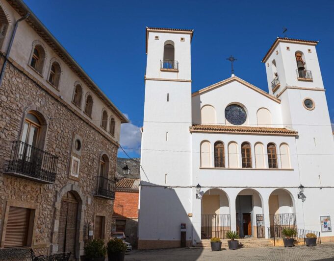 La Generalitat Valenciana invierte 550.000 euros en la recuperación del patrimonio de cinco municipios alicantinos en peligro de despoblamiento