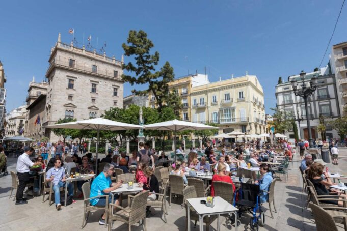 La Generalitat anticipa una ocupación hotelera del 84 % en la Comunitat Valenciana para agosto