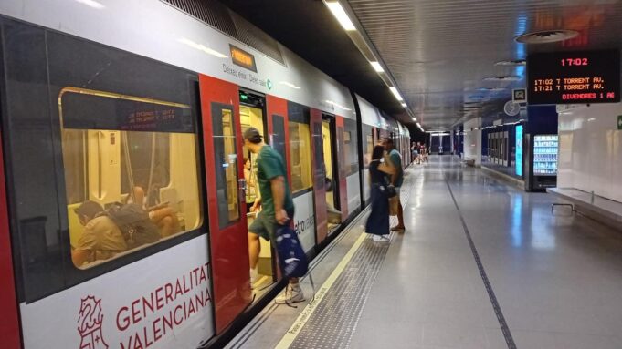 Metrovalencia Reporta Más de 6,6 Millones de Desplazamientos en Julio de 2026