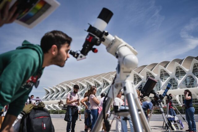Actividades_de_divulgacion_cientifica_gratuitas_en_el_Museu_de_les_Ciencies_durante_este_otono.jpg