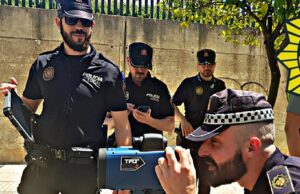 Un radar móvil empezará a vigilar las calles de Alzira donde más se corre