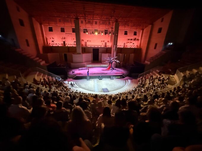 Cerca de 11.000 espectadores disfrutan del festival Sagunt a Escena en su 43ª edición