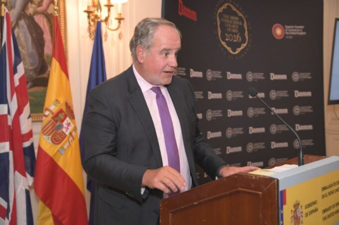 El Premio de Oro Eduardo Barrachina reconoce la expansión de Damm en el mercado británico