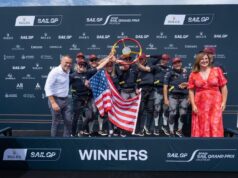 Éxito rotundo de SailGP en València: José Díez premia al equipo vencedor