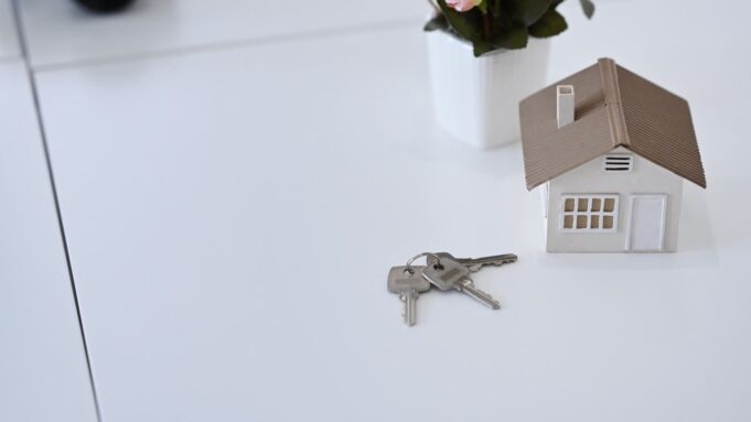 Valencia y Alicante se cuelan en el epicentro del déficit de vivienda