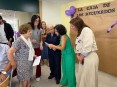 La Generalitat implementa servicios cercanos para una atención integral a personas mayores con Alzheimer