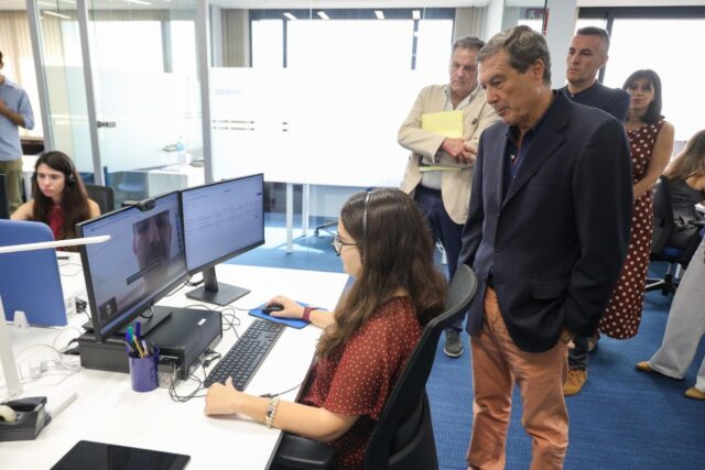 Se_lanza_un_servicio_24_horas_de_seguimiento_para_prevenir_suicidios_en_la_Comunitat_Valenciana.jpg