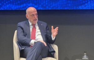 Tebas advierte de los riesgos deportivos y económicos de seguir acumulando partidos