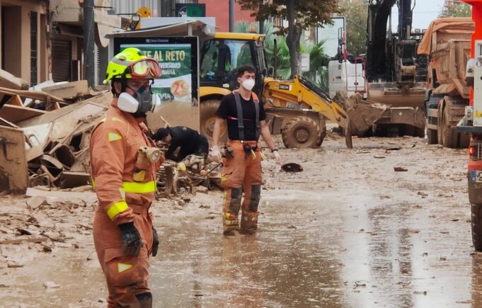 El bombero de Alzira que desmonta el caos: “Ya salvábamos vidas antes de sonar el ES-Alert”