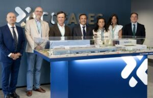 Eduardo Pastor recibe a Daniel Sada en Cofares para acercar la realidad farmacéutica al ámbito universitario