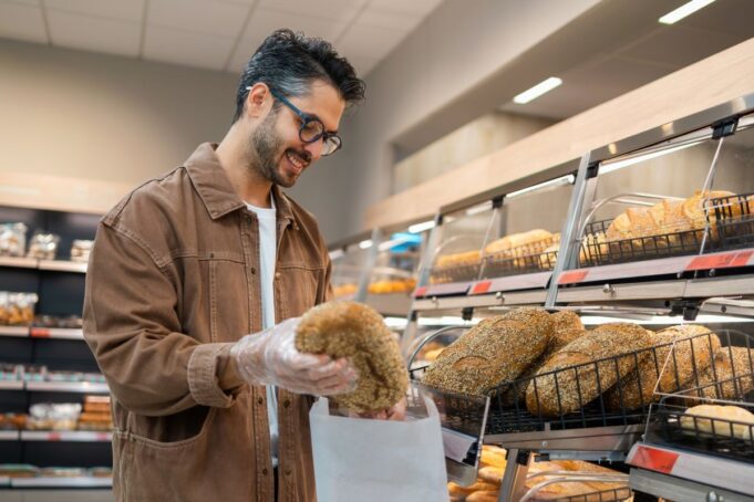 La Asociación Española de Consumidores explica qué factores determinan la calidad del pan