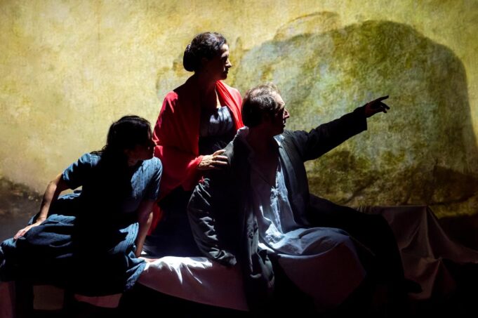 El Teatre Rialto de Valencia presenta el espectáculo de despedida ‘Col·lorari’ de Bambalina Teatre Practicable