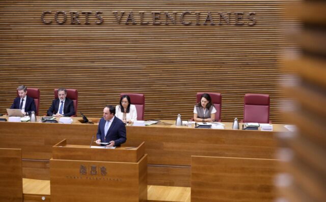 La_nueva_Renta_Valenciana_de_Inclusion_comenzara_a_aplicarse_el_19_de_octubre_segun_Perez_Llorca.jpg
